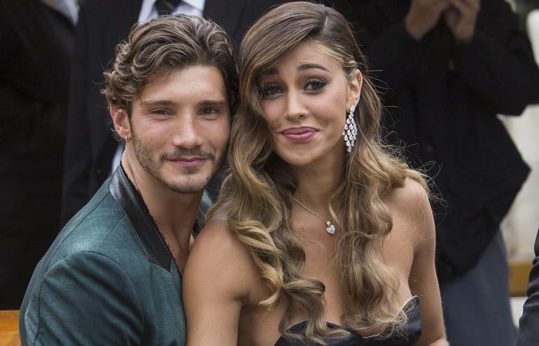 Belen Rodriguez e Stefano De Martino NOZZE SEGRETE BIMBO ARRIVO