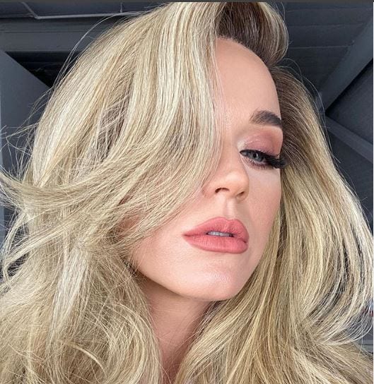 katy perry sandy blonde