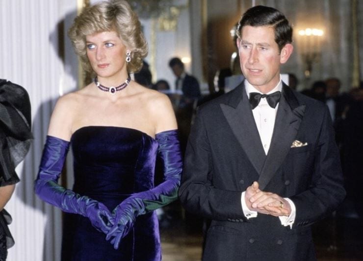 Lady Diana e Carlo: "l'hanno fatto sul divano il giorno del divorzio"
