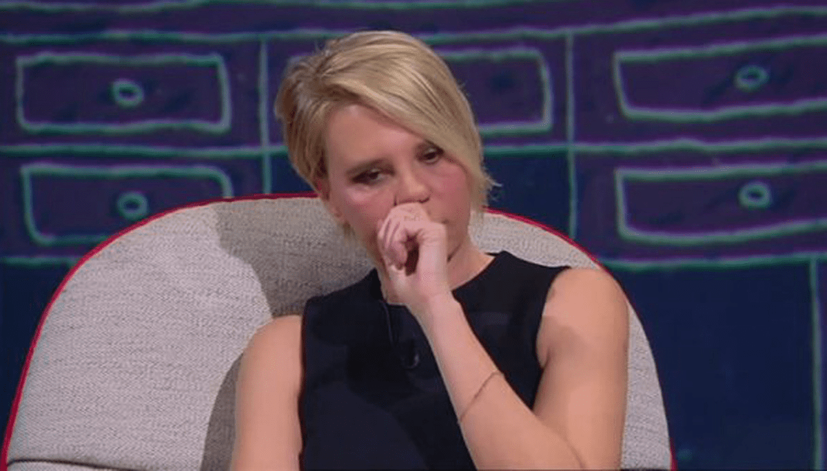 Maria De Filippi piange