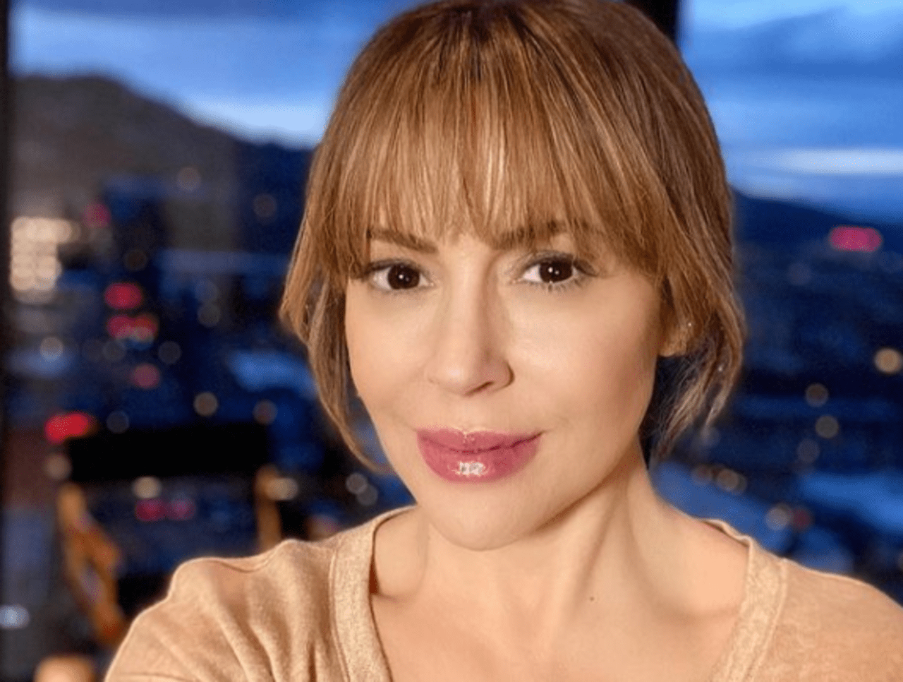 Alyssa Milano Ieri Oggi