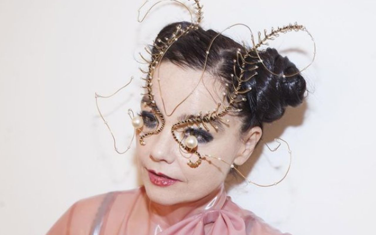 Bjork