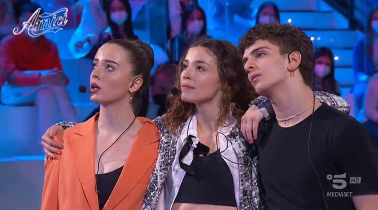 Amici, Carola, Sissi e Dario