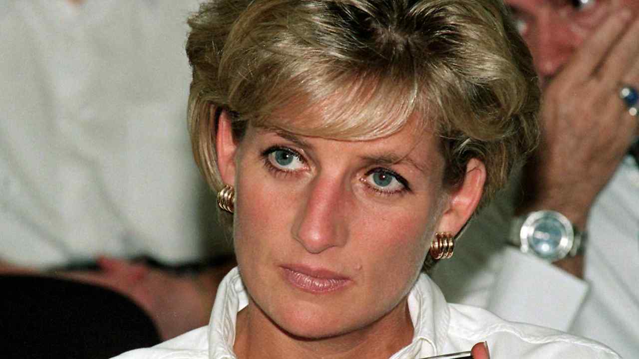 Lady Diana, la ricostruzione dell’incidente: poteva salvarsi