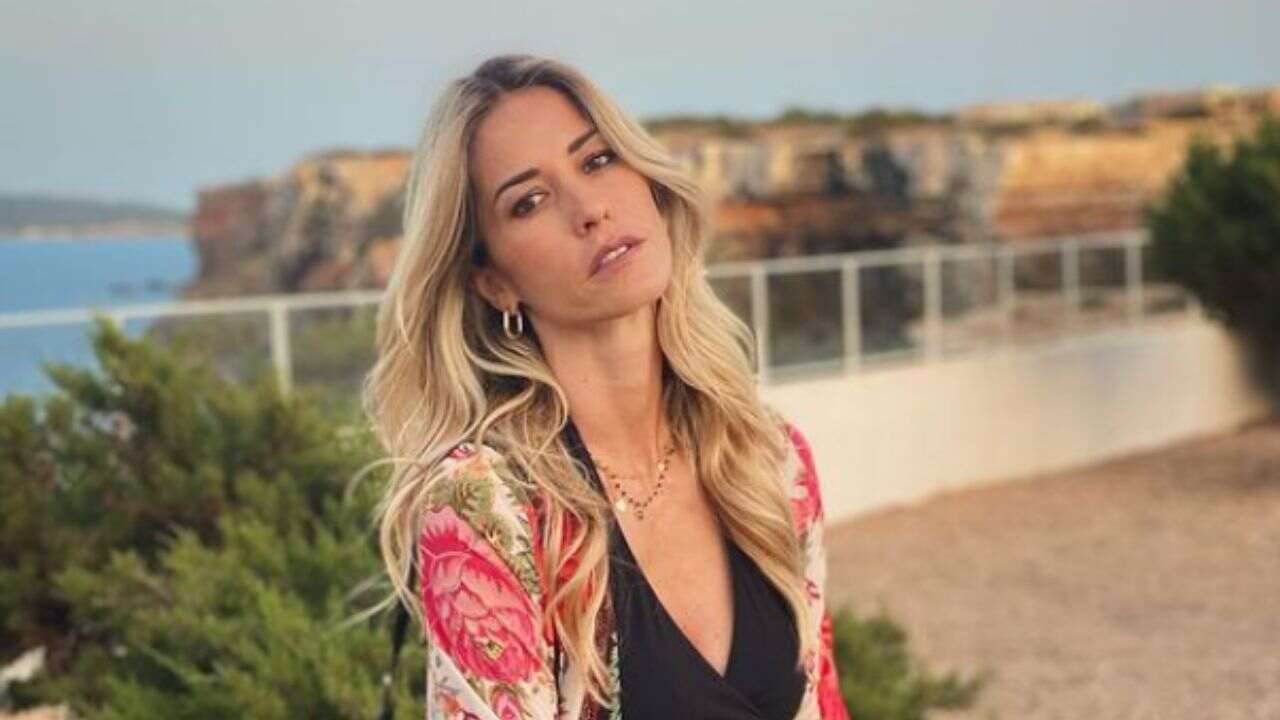 Elena Santarelli