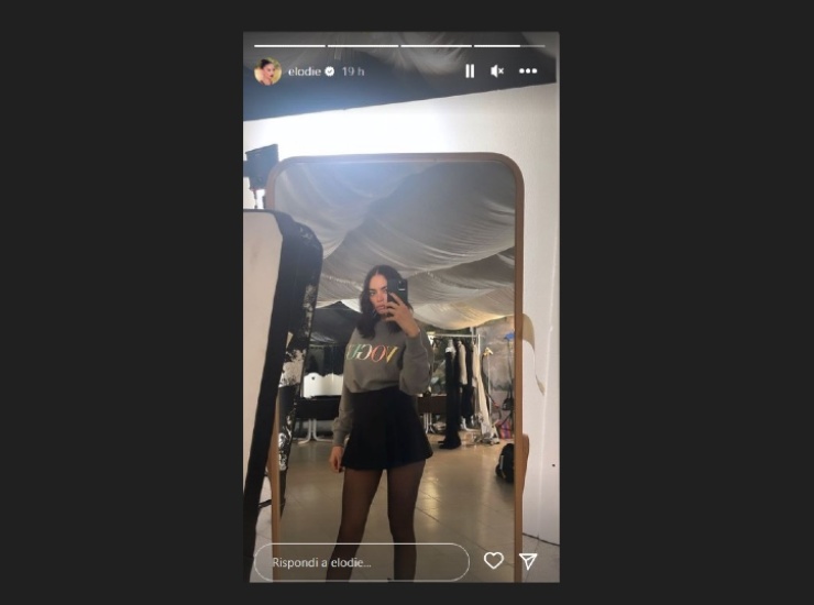 Elodie mostra il suo look su Instagram 