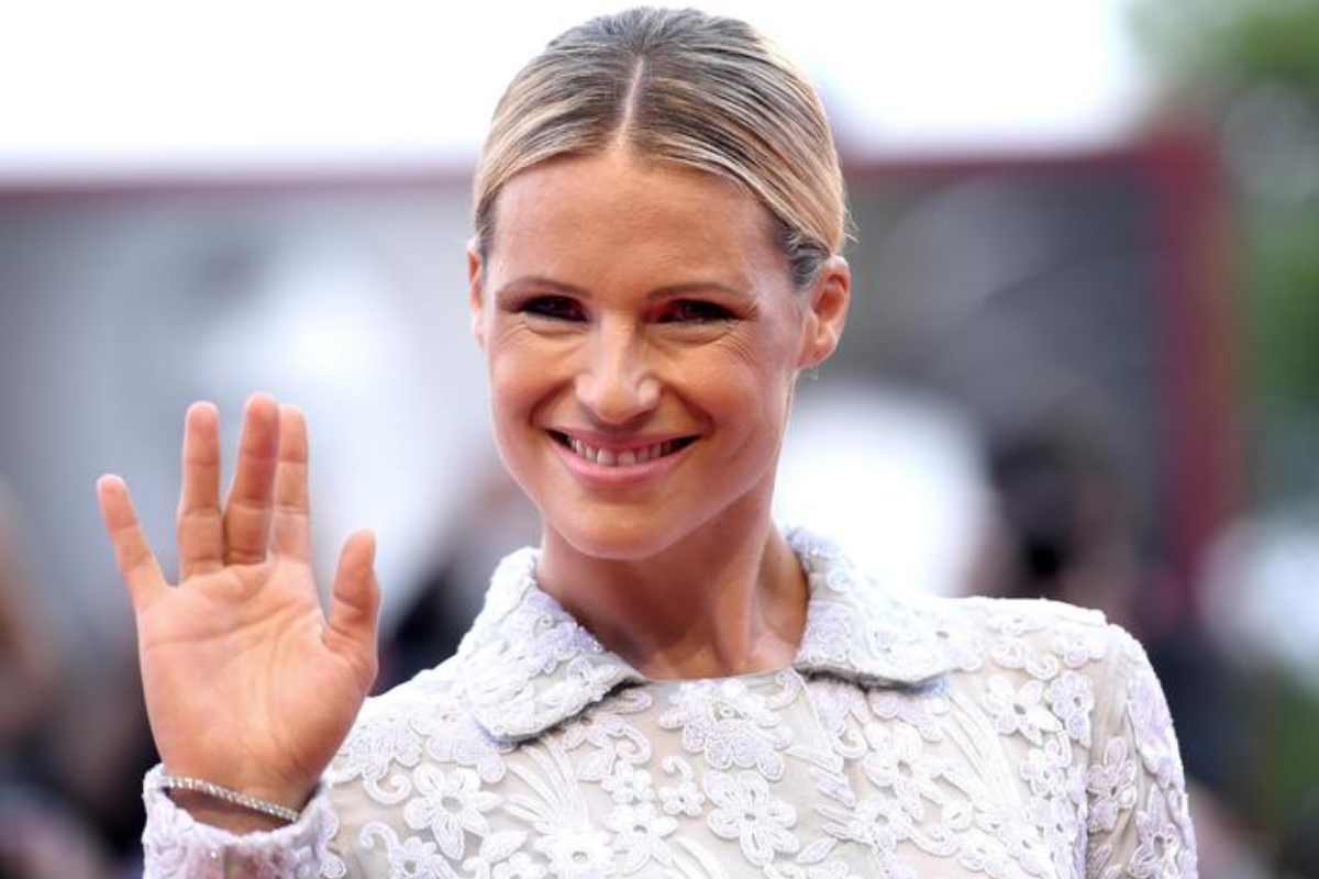 Michelle Hunziker e il suo sorriso contagioso