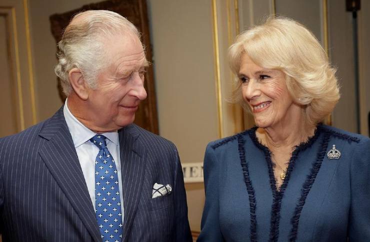 Camilla insieme al marito re Carlo 