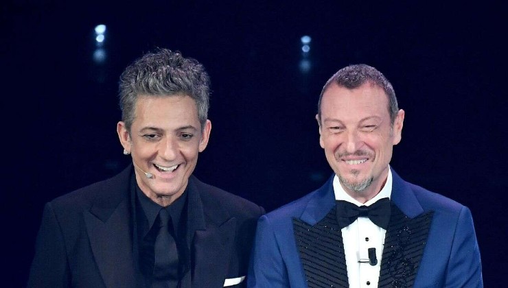 Fiorello chiama in diretta Amadeus e sbotta