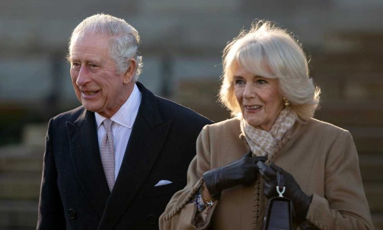 Re Carlo e Camilla in crisi? Il sovrano avrebbe avuto un'amante