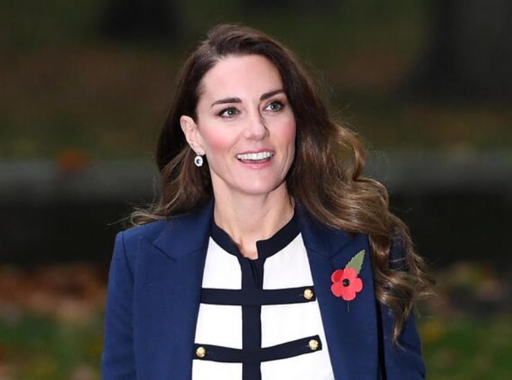Kate Middleton vestiti blu
