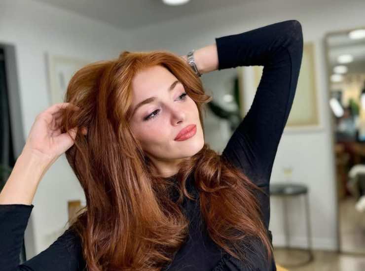 Hande Erçel nuovo look