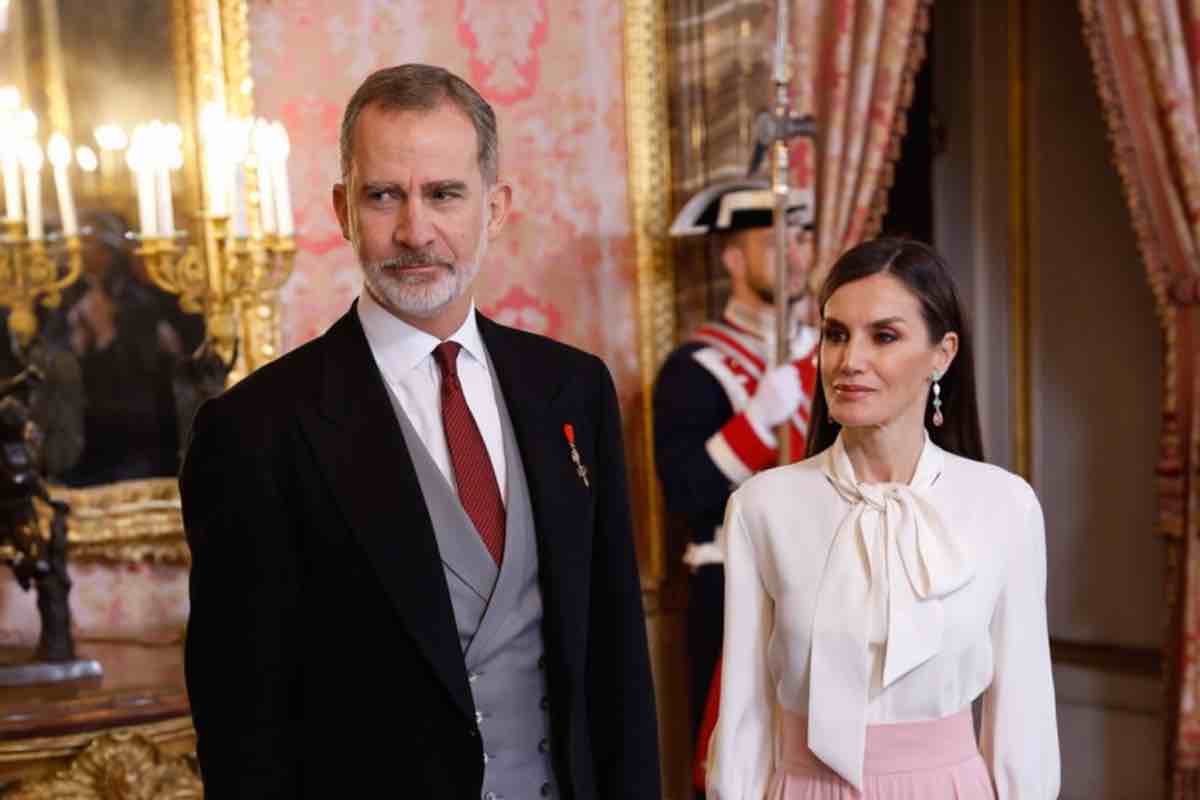 La regina di Spagna sta male: ricovero in ospedale