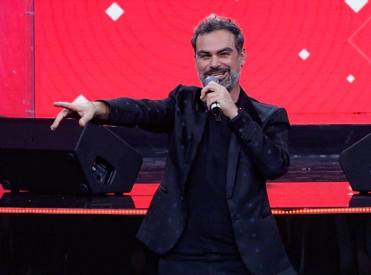 Viva Rai2! Andrea Perroni sostituisce Fiorello?