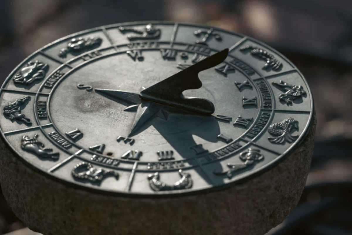 Venere, simbolo di amore, bellezza e armonia, riveste un ruolo centrale durante questo fine settimana. La sua posizione astrologica attuale