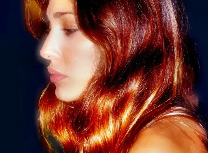 Belén Rodriguez e il lip-lift: come eliminare le collane di Venere